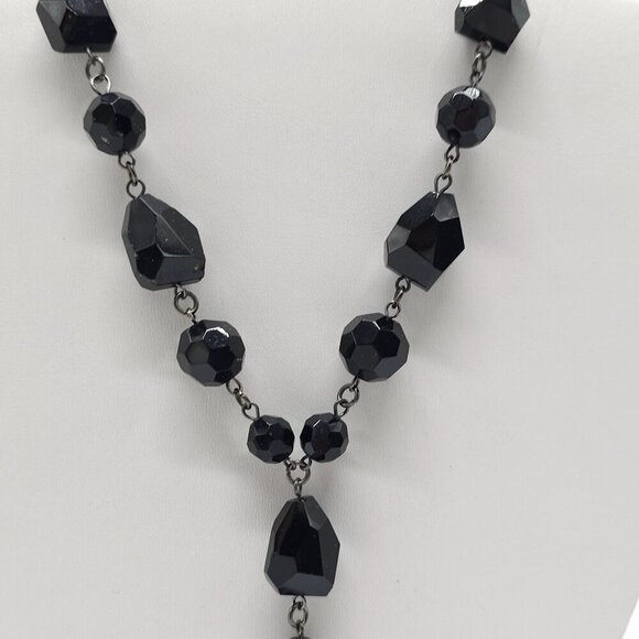 Black Beaded Faceted Necklace With Drop Pendant with Adjustable Chain Vintage - Picture 3 of 6